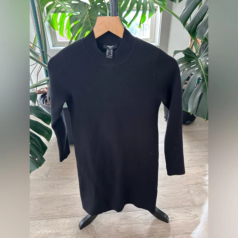 Girls' Black Ribbed Long-Sleeve Dress size 9/10